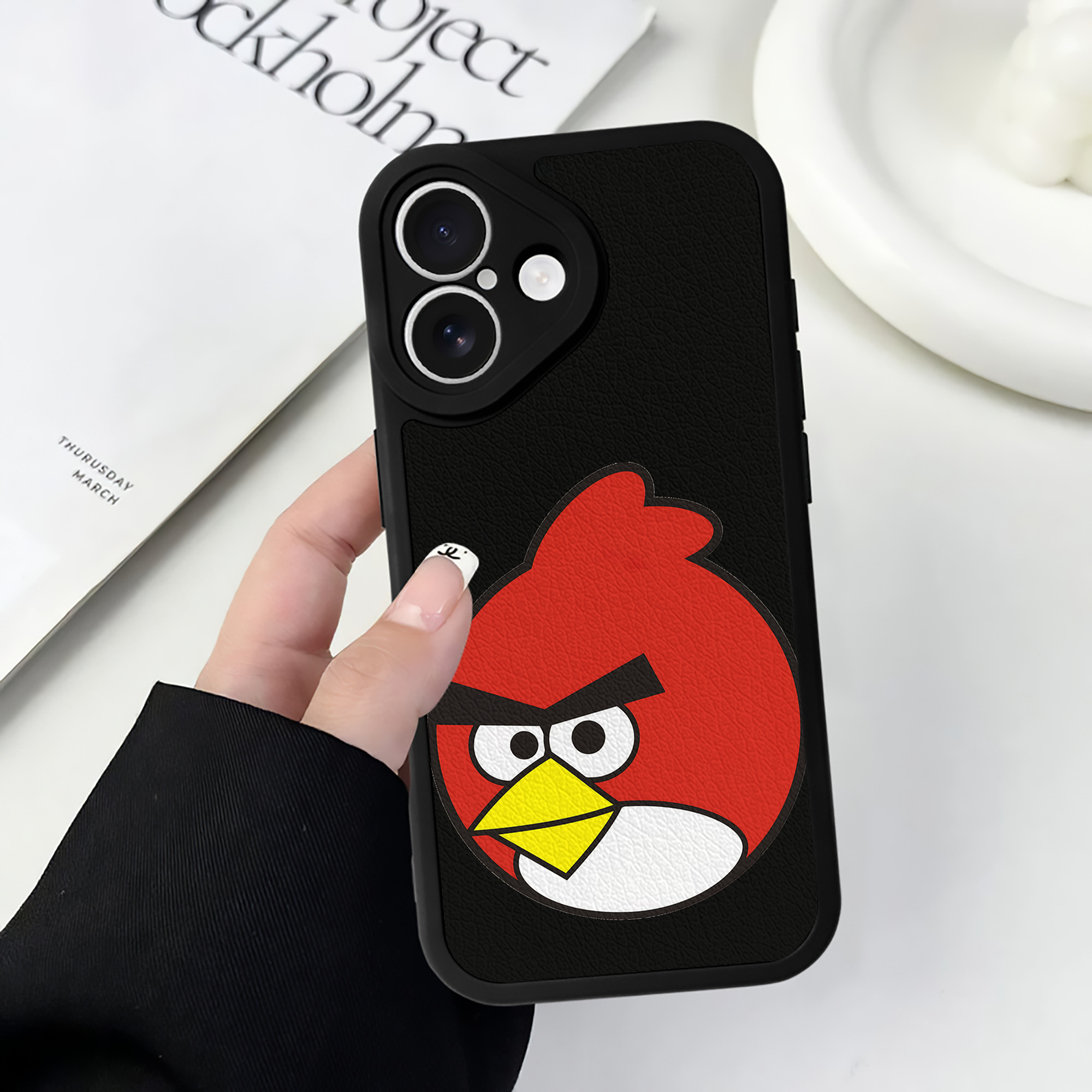 （画像用） Angry Birds アングリーバード 【iPhone 16シリーズ対応】シリコンスマホケース（レザー調） 材質：シリコン